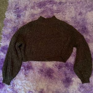 Cropped sweater